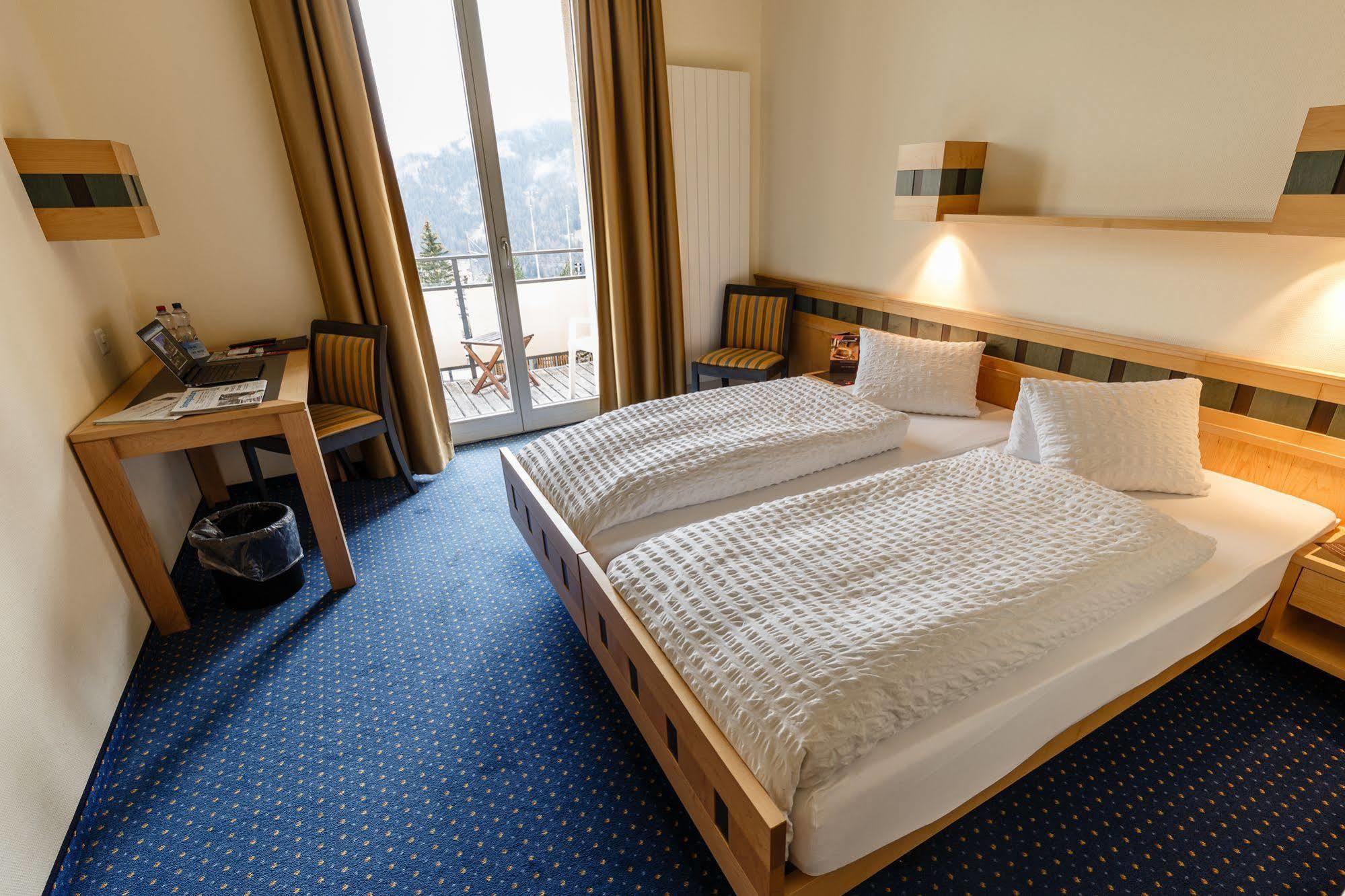 Hotel Victoria Lauberhorn Wengen, A Faern Collection Hotel Bagian luar foto